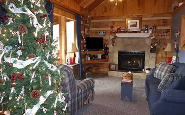 Nestled Inn- One Bedroom Cabin