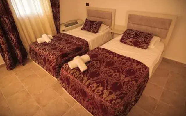 London Hotel