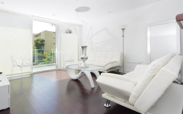 Miami World Rental - Euclid House