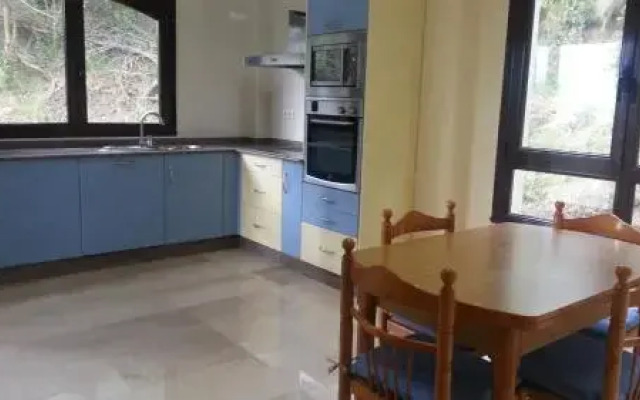 Select Real House
