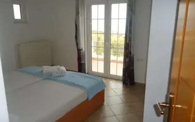 Myrto Villa
