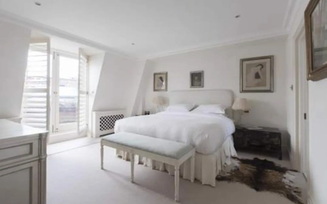 Sloane Gardens X by onefinestay