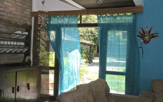 Vila de Zimbros Casa 01