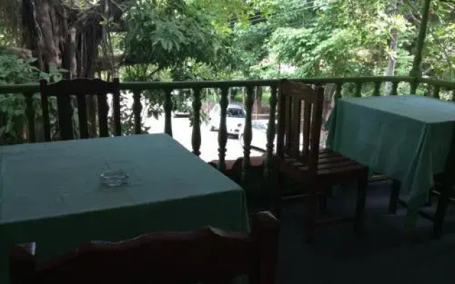 Hotel Montezuma Pacifico