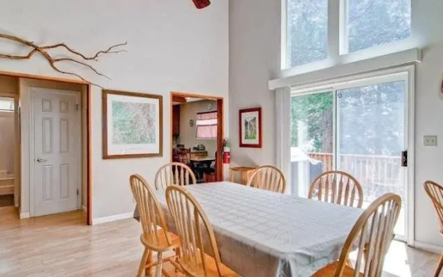 Yosemite Park Place - 3BR/2BA Home