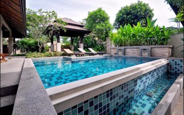 Private 4 Bed Villa in Maenam Ko Samui