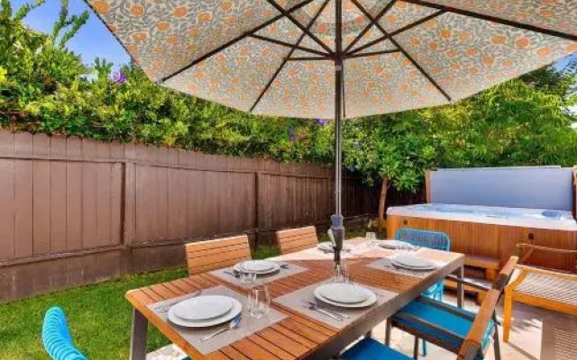 Relaxing 6BR La Jolla Retreat