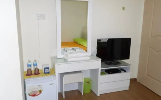 Summer Hotel