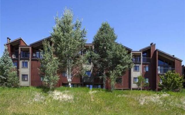 West Condominiums - W3531