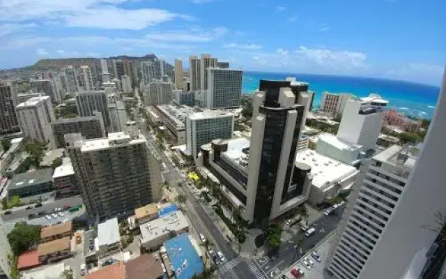 Royal Kuhio 3203