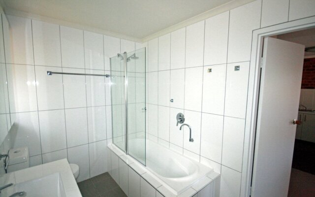 Sponars Onshore Apartment 1 - FREE unlimited WIFI