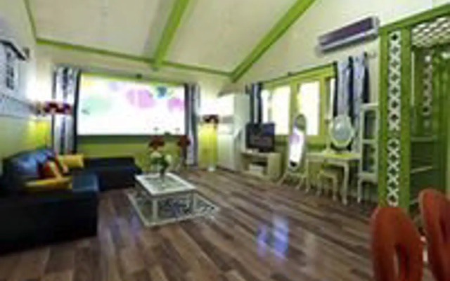 Hongcheon Gogh and Sunflower Pension