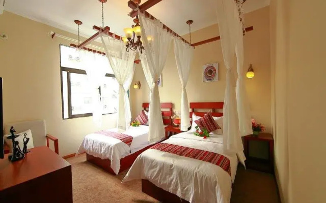 Towo Topping Hotel (Chengdu Tianfu Square Chunxi Road)