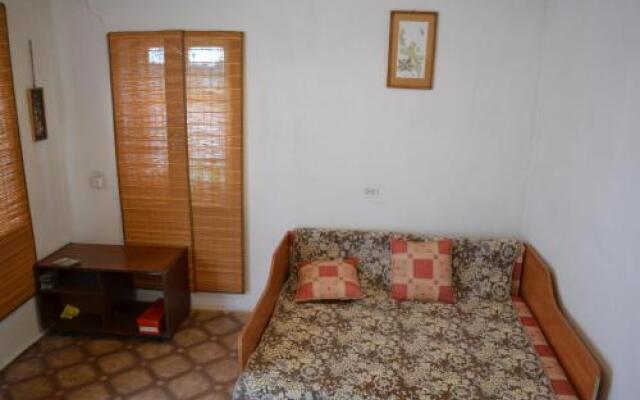 Homestay on Mahallya