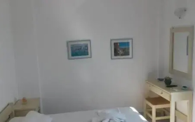 Antonia Studios