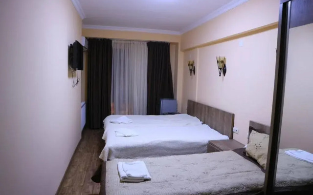 Hotel Batus