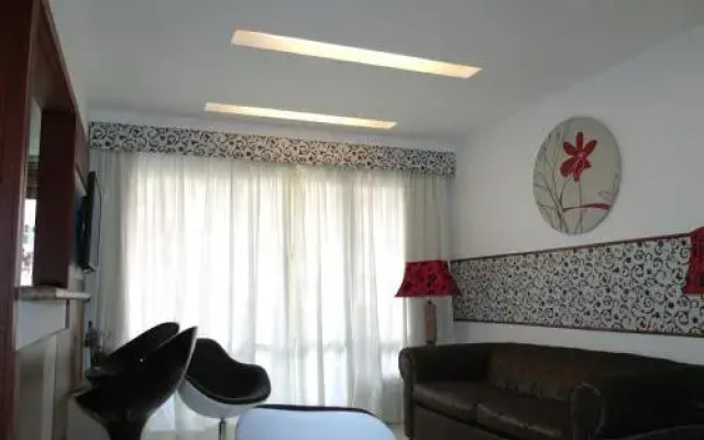 Alto Estilo Barra Posto 8