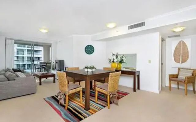 The Apartment Service HELP7