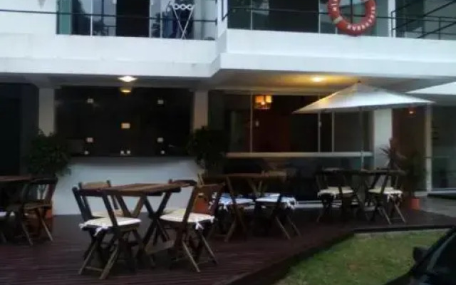 Hostel Albergue Toca da Moréia