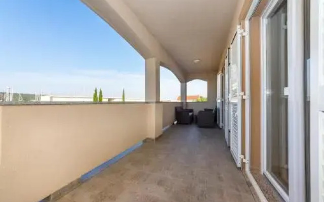 Apartments Škara