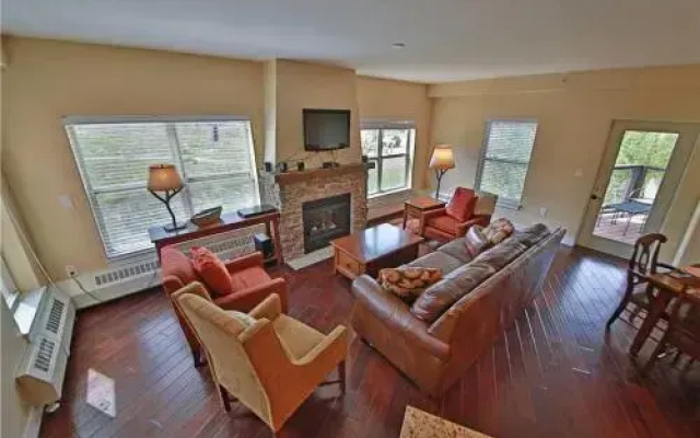 Base Camp One 205 - 3 Br Condo