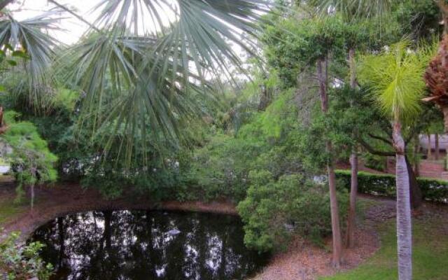 Sarasota 26 - 2 Br Condo