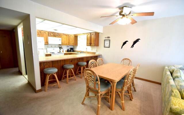 Fenwick Lighthouse 2 5 Br condo by RedAwning