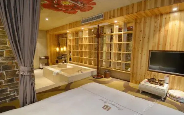Bode Boutique Theme Hotel