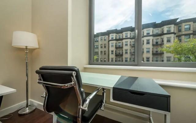 Elegant Suites in Westland Avenue