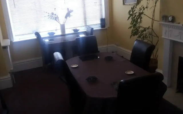 Chesterfields Guest House