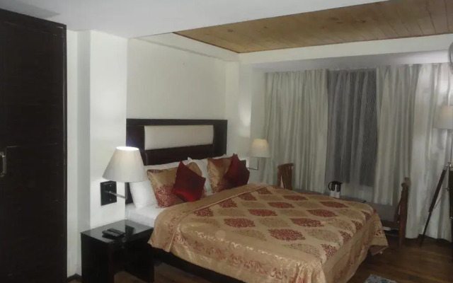 Swiss Wood Hotel