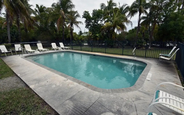 Palms of Sanibel Rose Cottage