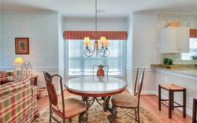 Magnolia North 205-4823