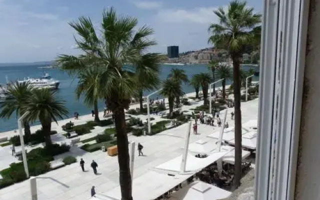 Riva Apartment