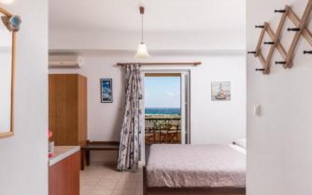 Faros Apartments