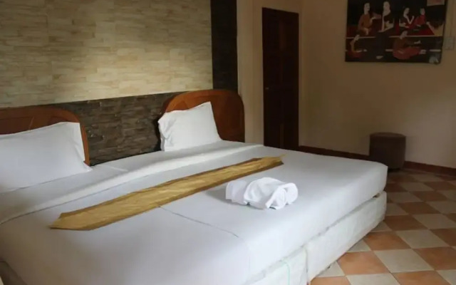 Ko Chang Grand Cabana