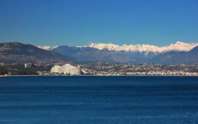 Fame Marina Baie Des Anges Studio Apartments