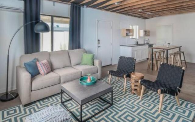 2BR HomeCentral Phoenix by WanderJaunt