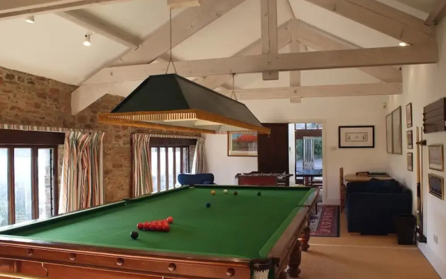 Sandridge Barton