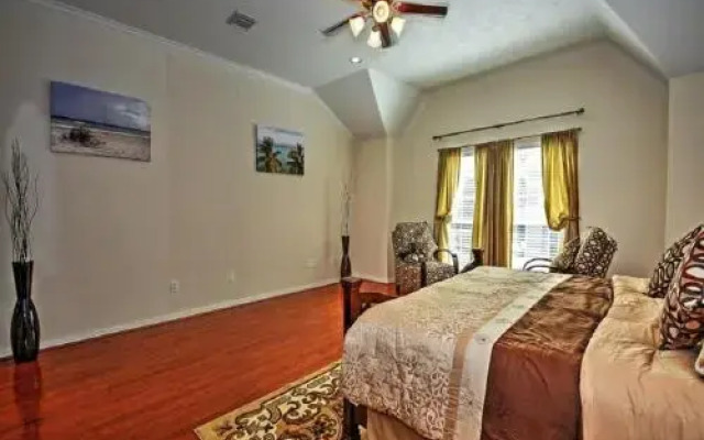 River Oak Retreat