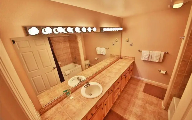 Waterside C104 - 3 Br Condo