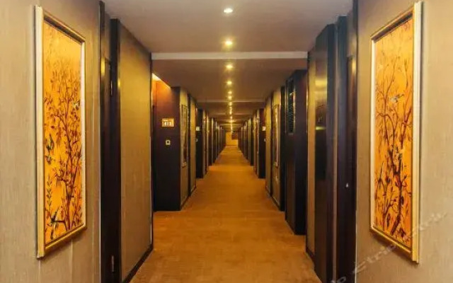 Runwei Hotel