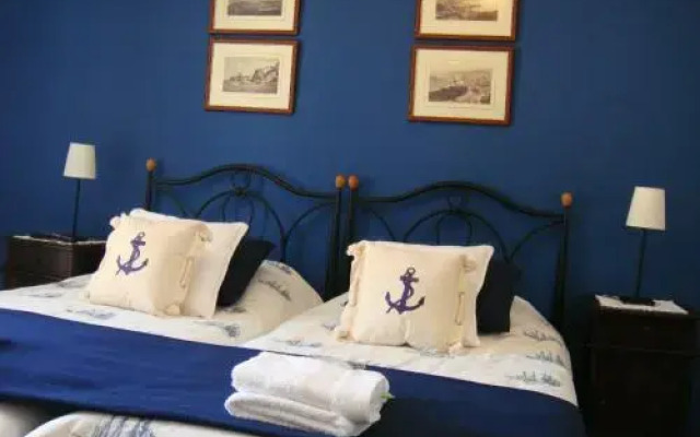 Saint Louis Suites