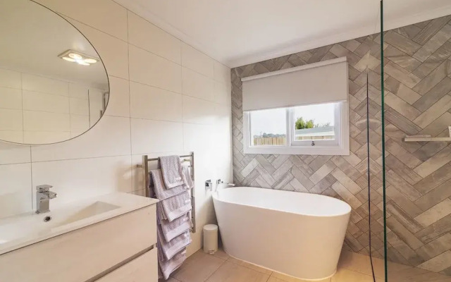 Devonport's Luxury Cottage