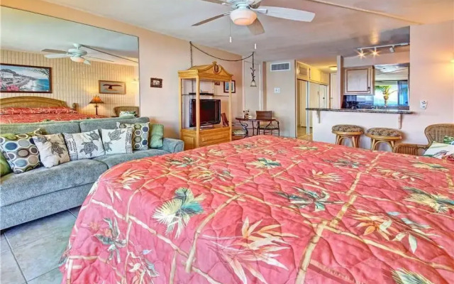 Lahaina Shores 321 by RedAwning