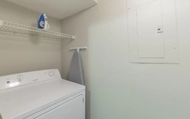 Beautiful Deluxe Clearwater Apartment CP- 803