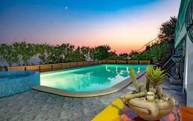 Villa Elena