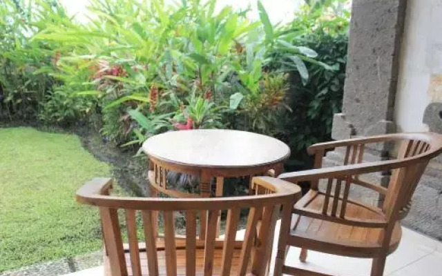 嘭嘭旅馆(BOM BOM House)
