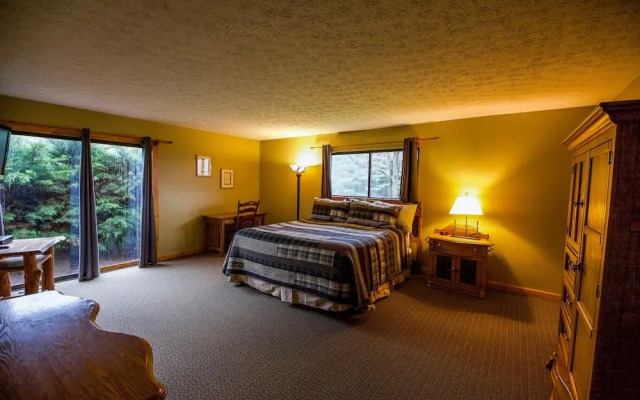 Grande Butte Lodge - Hocking Hills