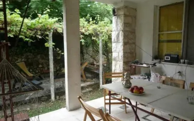 Vintage Summer House